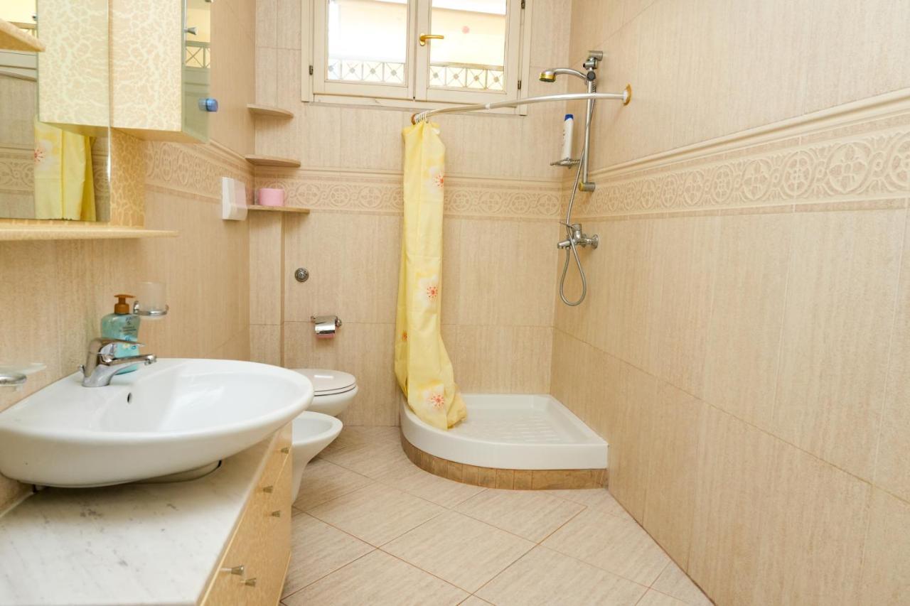 Cozy Apartment In The Heart Of Tirana ! Exteriör bild